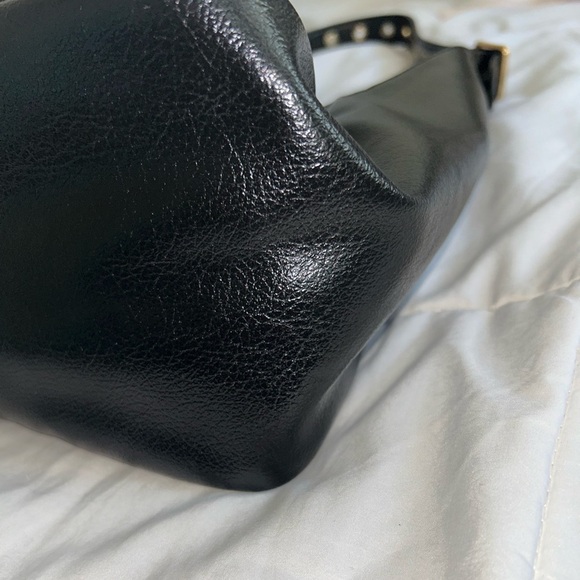Charles & Keith hobo bag - Picture 12 of 16